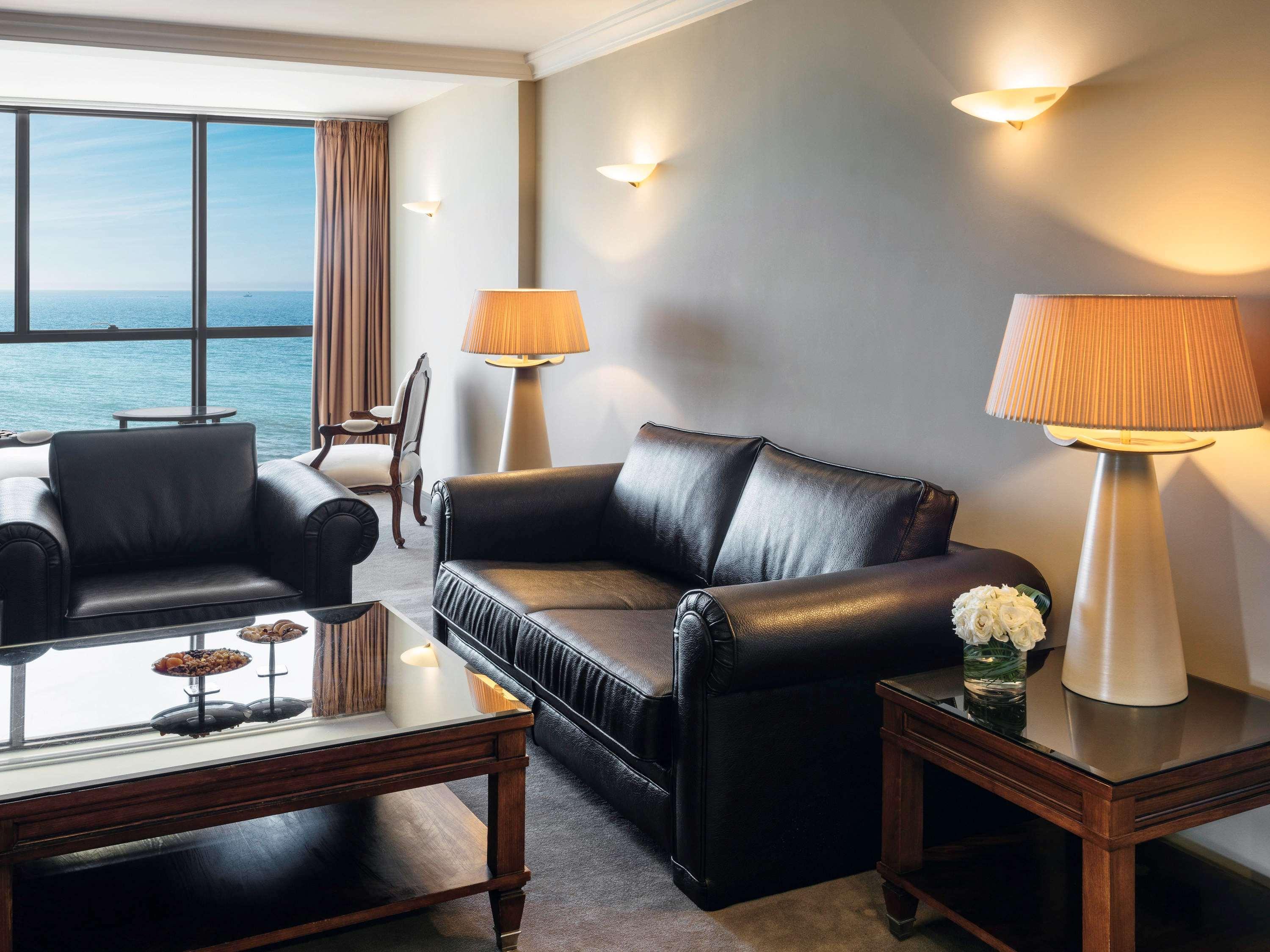 Moevenpick Hotel & Casino Malabata Tanger Ngoại thất bức ảnh A suite at the Hilton Tel Aviv