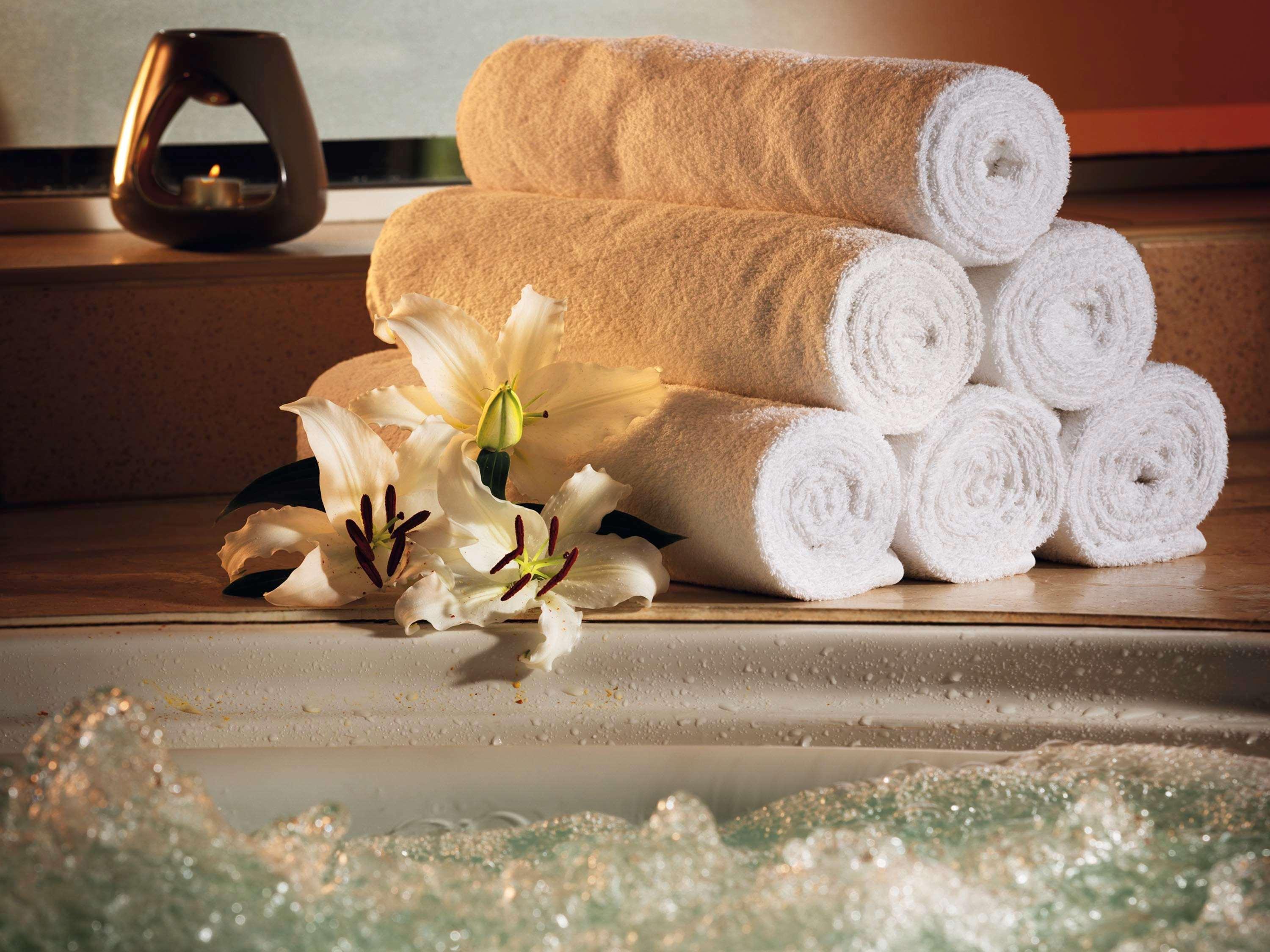 Moevenpick Hotel & Casino Malabata Tanger Ngoại thất bức ảnh A spa