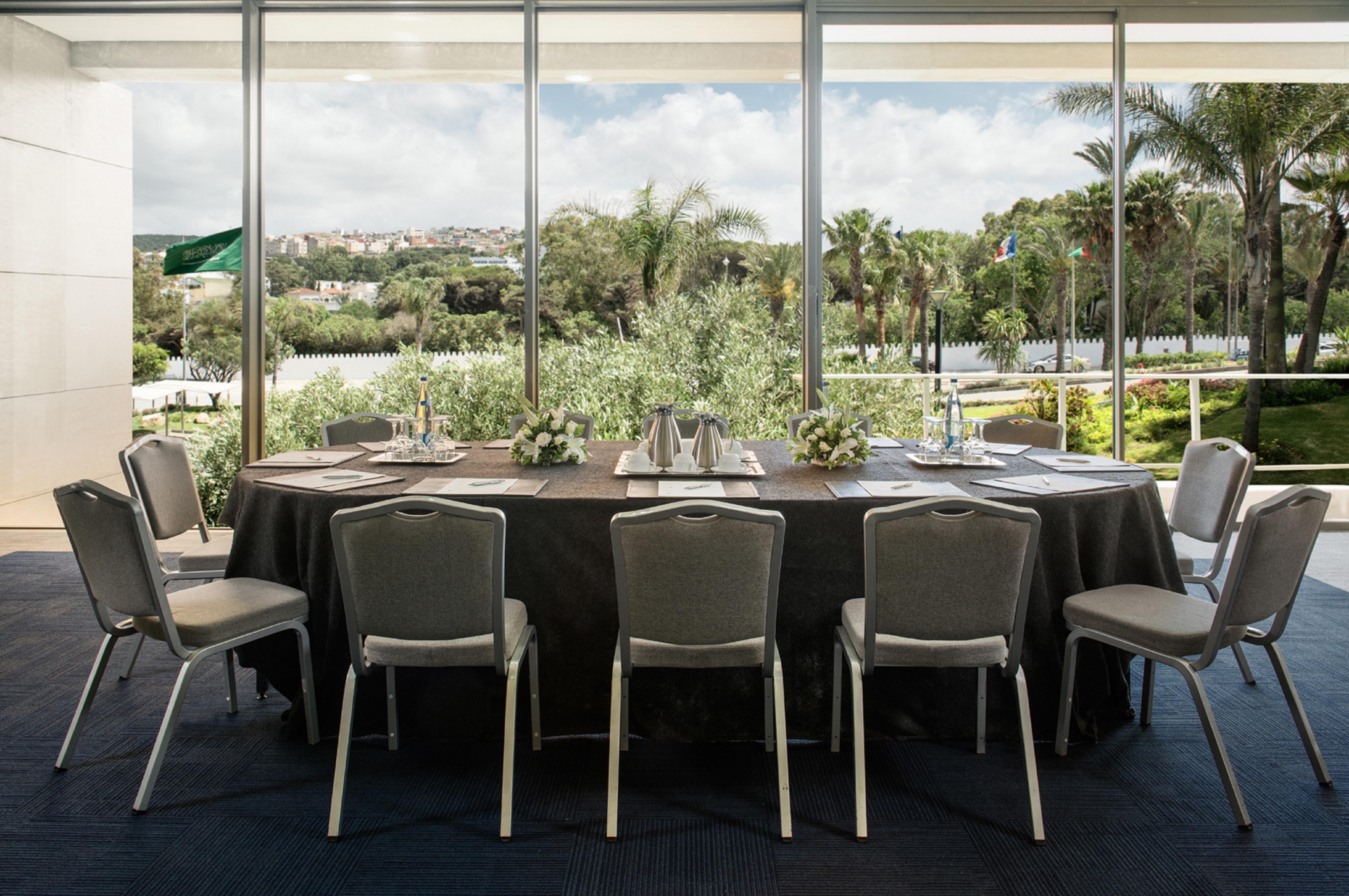 Moevenpick Hotel & Casino Malabata Tanger Ngoại thất bức ảnh Meeting room