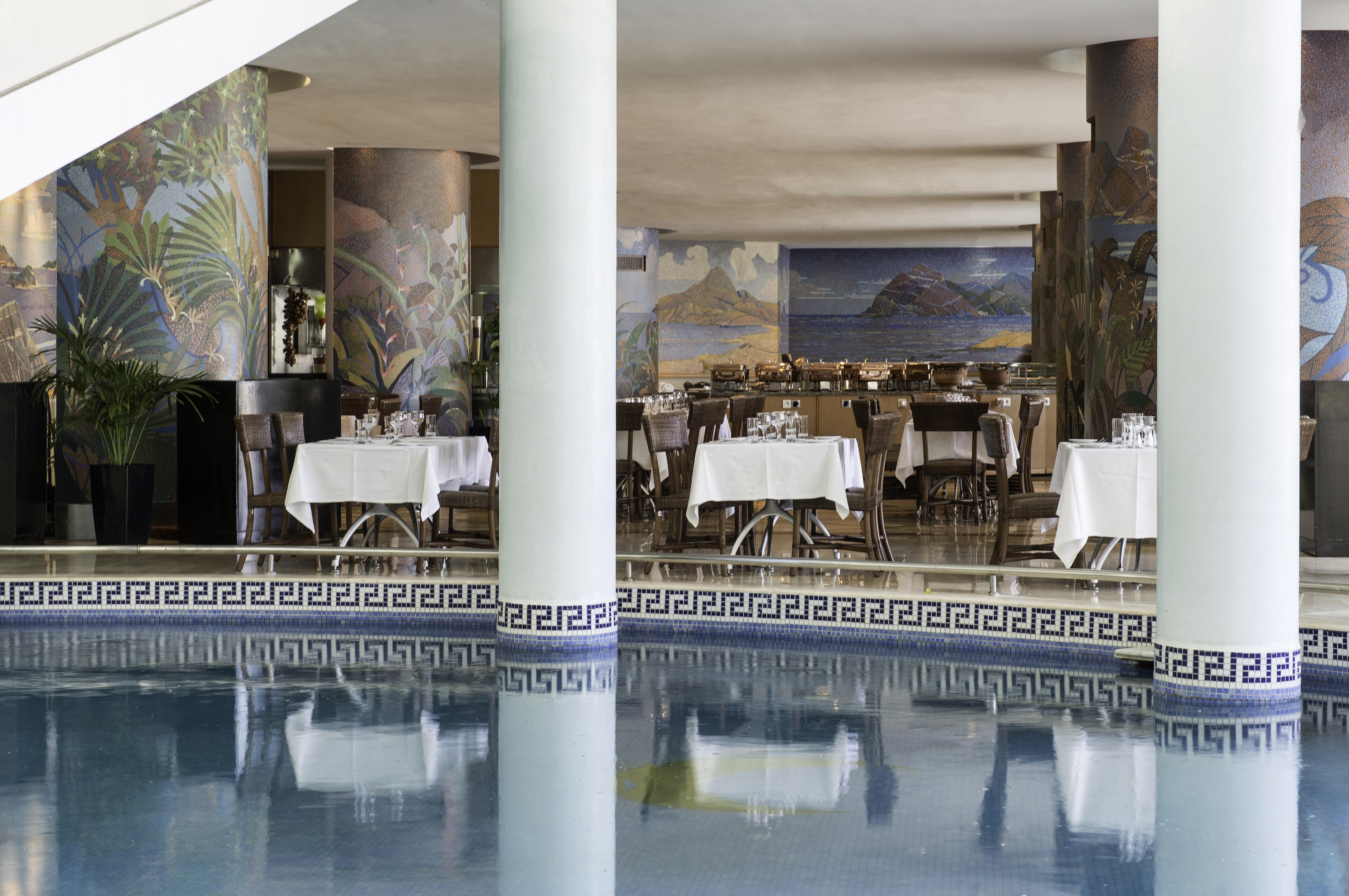 Moevenpick Hotel & Casino Malabata Tanger Ngoại thất bức ảnh The pool at the hotel