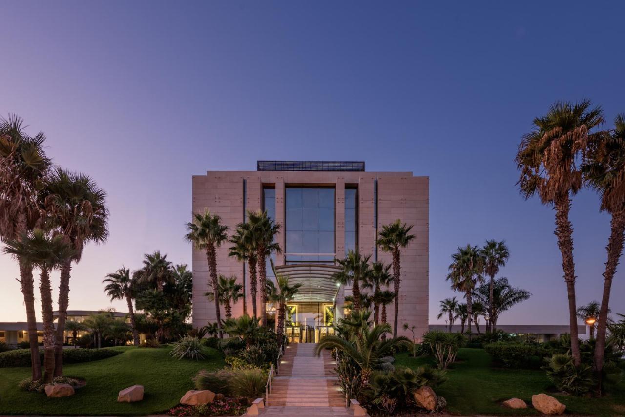Moevenpick Hotel & Casino Malabata Tanger Ngoại thất bức ảnh The main entrance of the hotel
